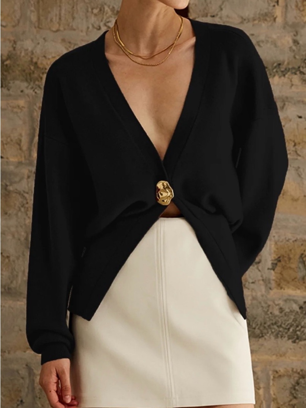 Commense Black V-Neck Single-Button Knit Sweater